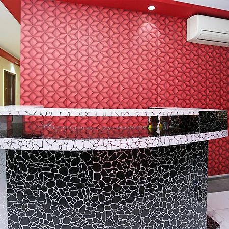 Oyo 23495 Hotel The Park Juhi Bari Esterno foto