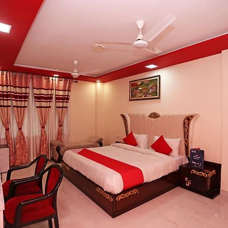 Oyo 23495 Hotel The Park Juhi Bari Esterno foto