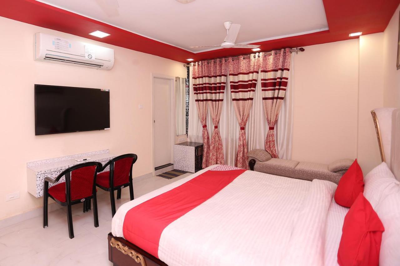 Oyo 23495 Hotel The Park Juhi Bari Esterno foto