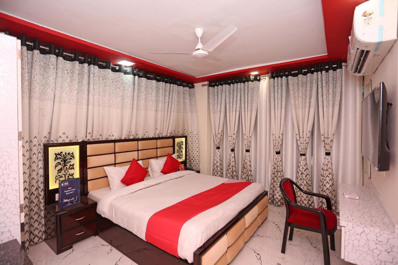 Oyo 23495 Hotel The Park Juhi Bari Esterno foto